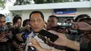 Budi Waseso menjawab pertanyaan wartawan saat tiba di Komnas HAM. Budi dipanggil Komnas HAM terkait penangkapan Bambang Widjojanto, Jakarta, Jumat (30/1/2015). (Liputan6.com/Herman Zakharia)
