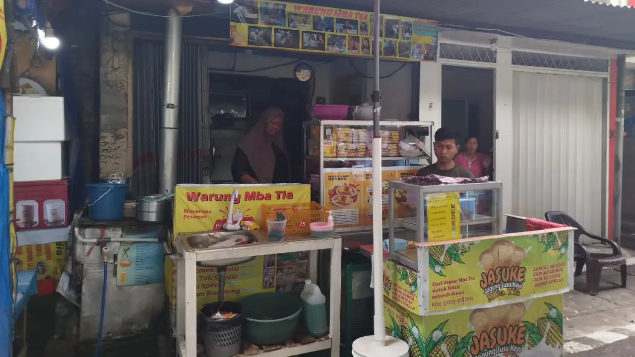 Warung Makan di Gondangdia yang Viral Usai Didatangi Tzuyang