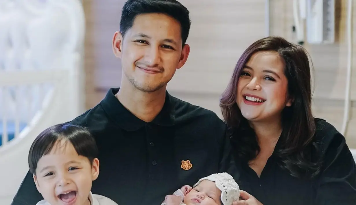 <p>[Instagram/tasyakamila]</p>