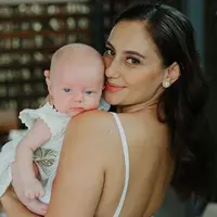 Miliki mata biru, begini gemasnya Alaia Moana, anak perempuan Marissa Nasution. (instagram/marissaln)