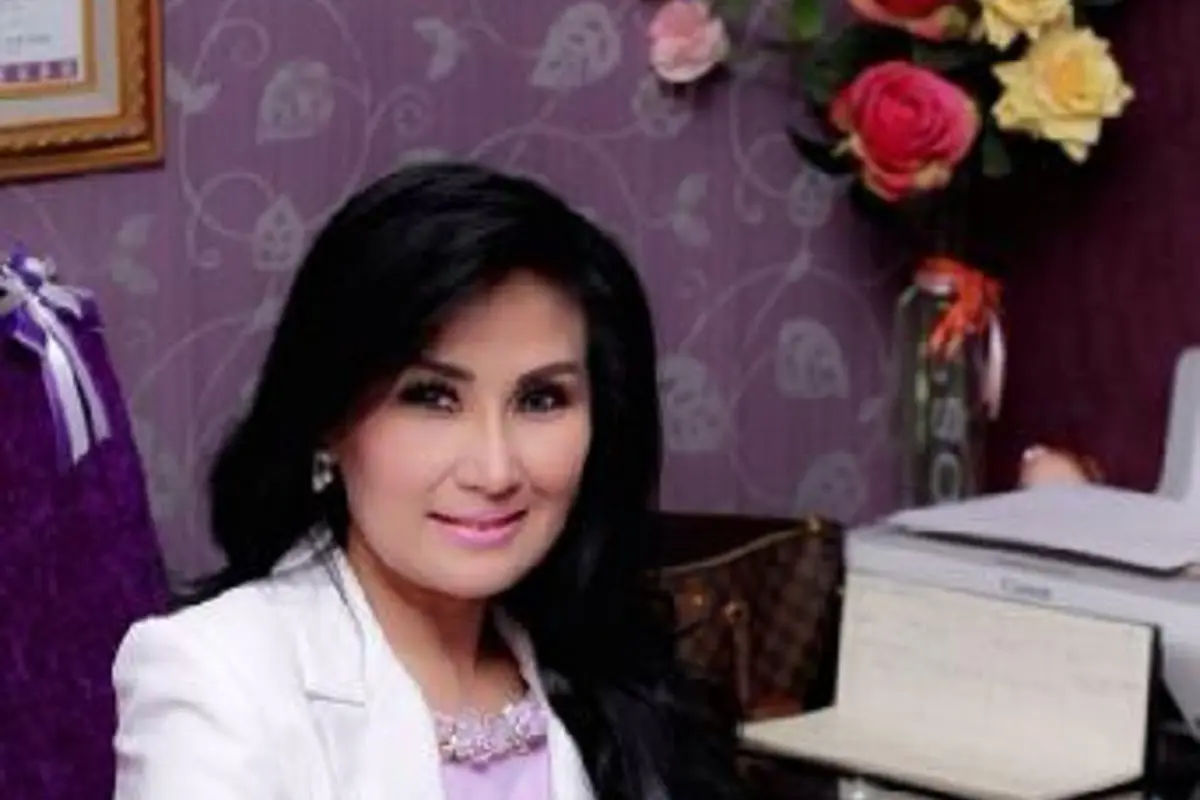 [Bintang] Lita Gading
