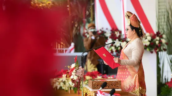 Hadiri Upacara di Istana Pakai Tenun NTT, Puan Tekankan Soal Tegaknya Keadilan dan Persatuan Bangsa di HUT ke-81 RI