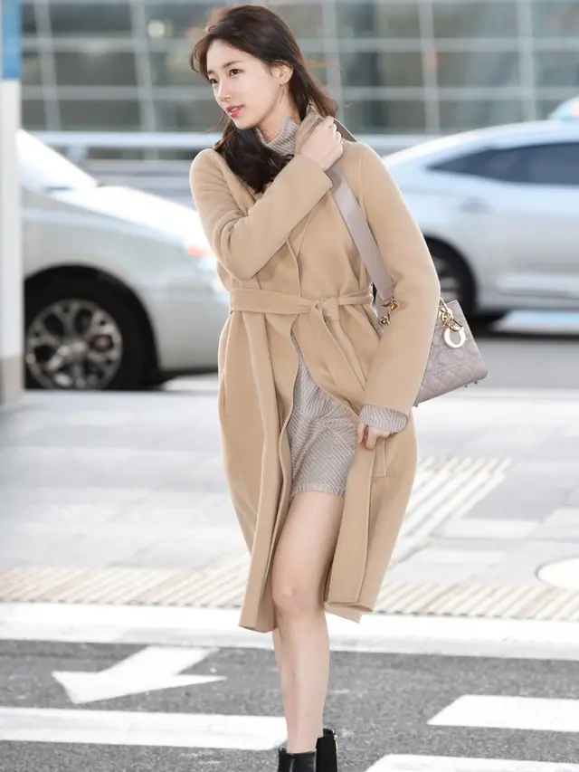 [Bintang] Pesona Airport Fashion Park Shin Hye dan 2 Aktris Korea yang Memikat Hati