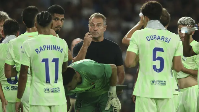 Barcelona Tanpa Striker Murni Baru: 3 Formasi yang Bisa Dipakai Hansi Flick
