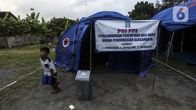 FOTO: Gunung Merapi Siaga, Penduduk Desa dengan Radius 5 Km Diungsikan