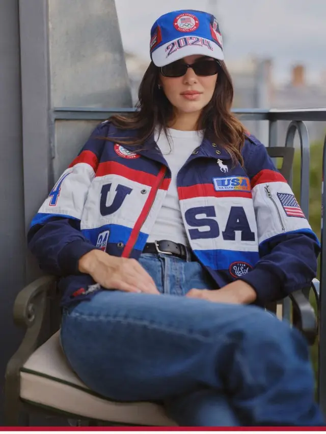 Gaya Kendall Jenner saat hadir di Olimpiade 2024 Paris. [@ralphlauren]