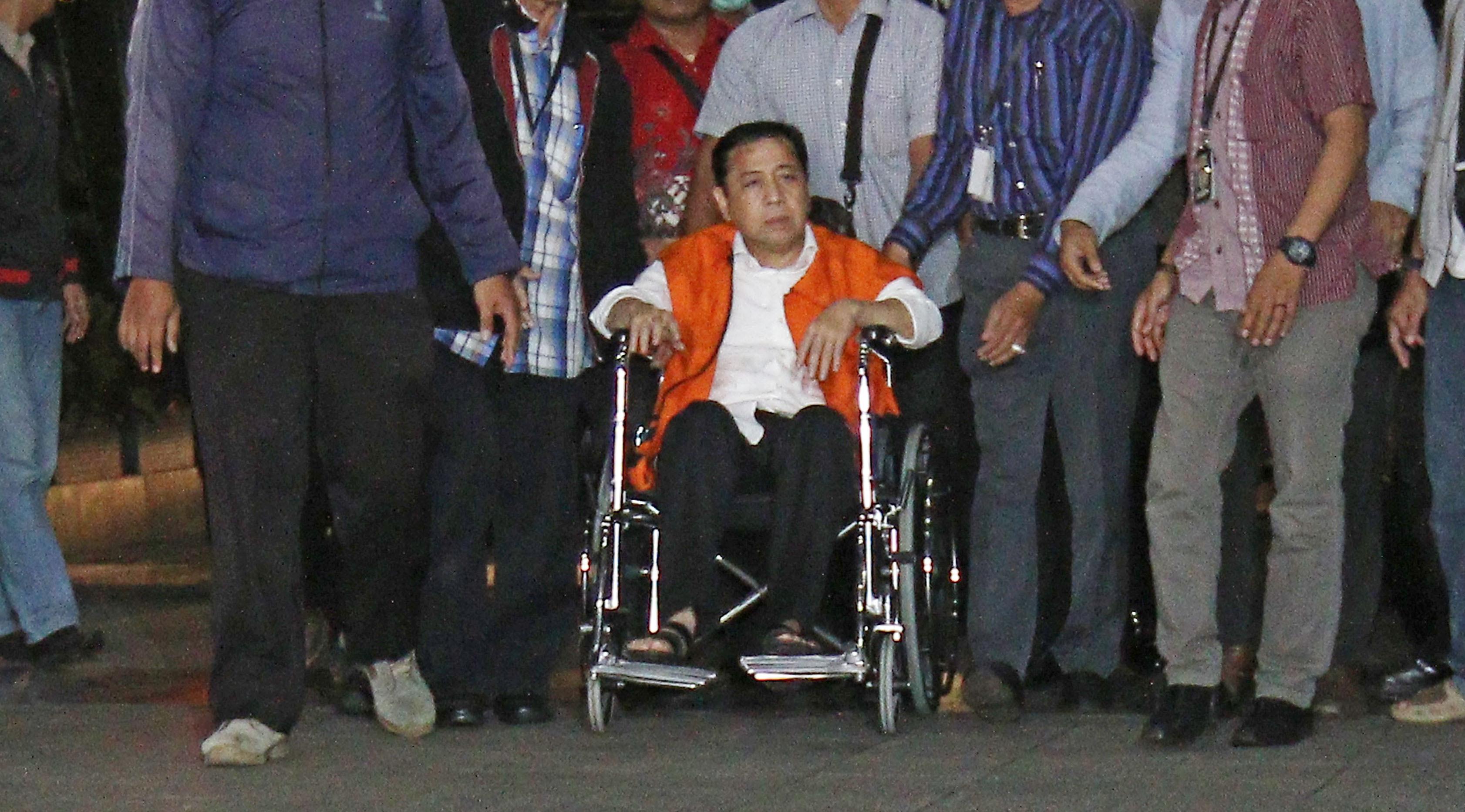 Setya Novanto saat tiba di KPK. (Liputan6.com/Herman Zakharia)