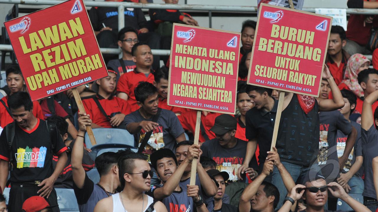 Ribuan Buruh ‘Serbu’ Gelora Bung Karno