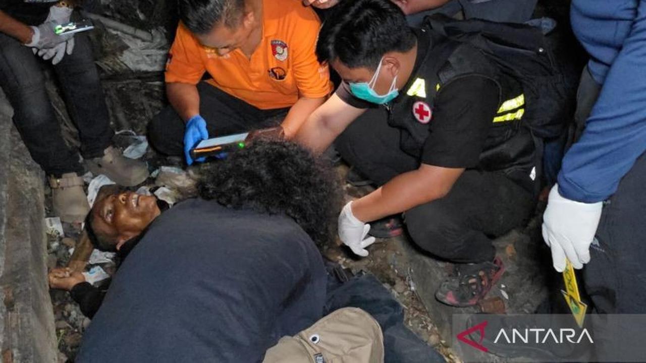 Pria Tewas Tersambar Kereta Jaktim di Perlintasan Matraman, Warga Sempat Beri Pertolongan