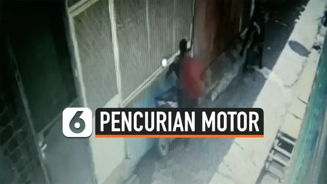 Aksi pencurian sepeda motor di Jalan KL Yos Sudarso, Medan, Selasa ( 29/10/2019) siang, terekam CCTV.