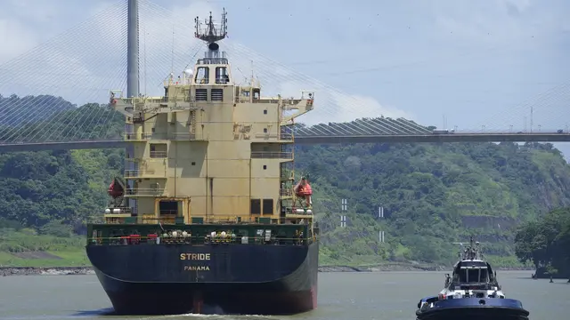 Terusan Panama Kurangi Lalu Lintas Kapal Harian Akibat Kekeringan