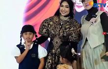 Rayakan Ulang Tahun Sang Anak, Ria Ricis Gelar Royal Party Begitu Mewah, Teuku Ryan Pilih Rayakan dengan Anak Yatim Piatu