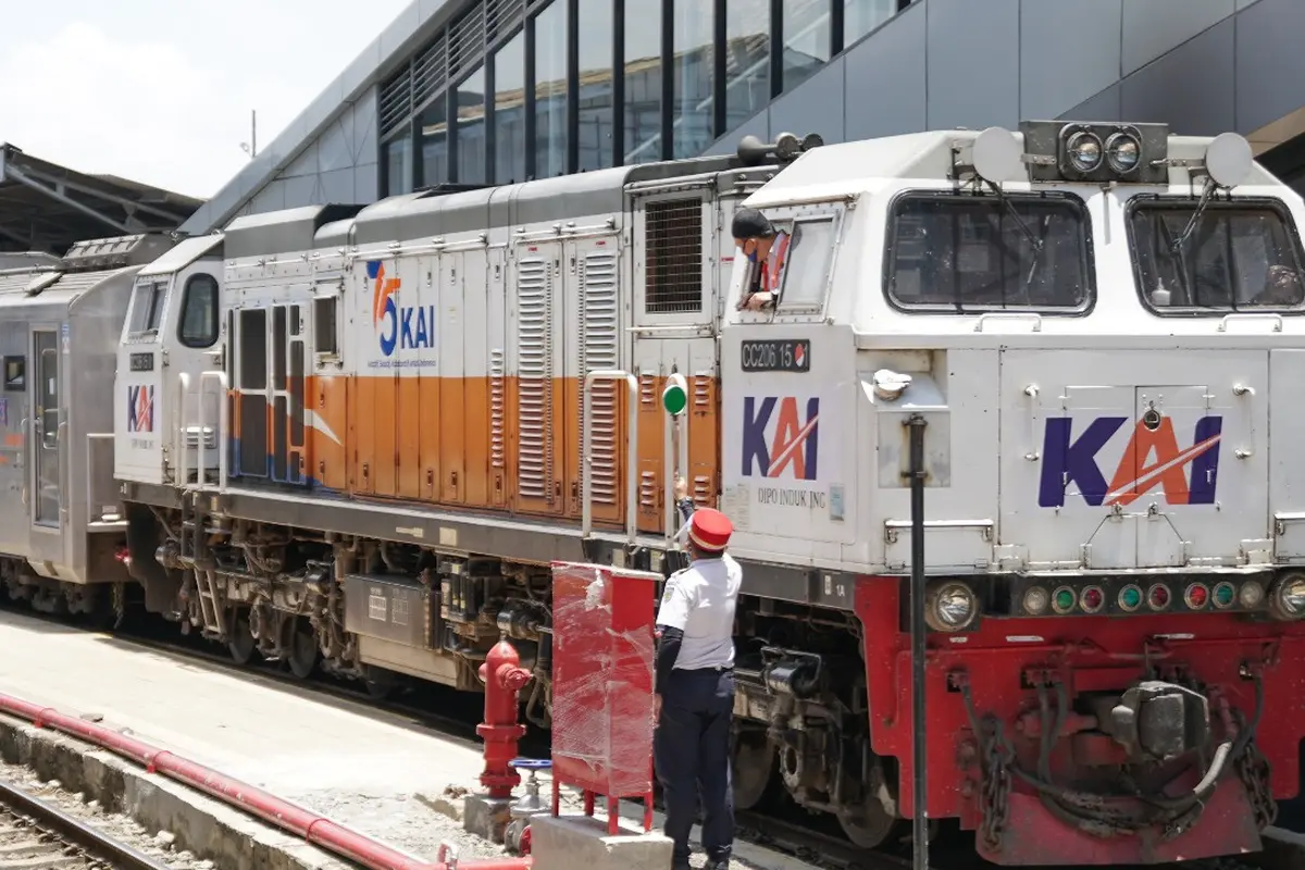 Wisatawan Asing Naik Kereta Api KAI Sentuh 308.874