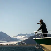 Menjadi presiden Amerika Serikat pertama yang menjelajah Arktik, ini lah jejak langkah Barack Obama.