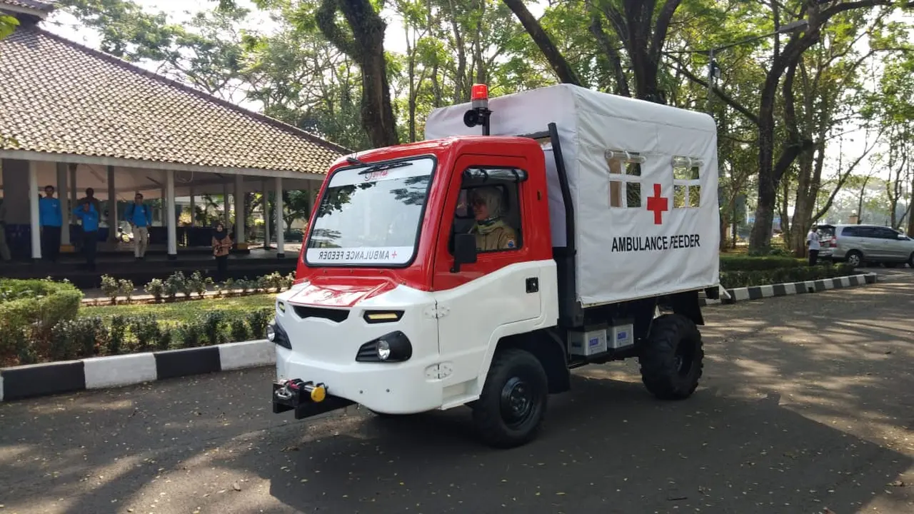 AMMDes Ambulance Feeder
