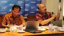 Direktur Pelabuhan dan Pengerukan Kemenhub Adolf R. Tambunan (kiri) dan Plt Migas Gusti Nyoman Wiratmadja (kanan) saat menjadi pembicara dalam diskusi bertajuk "Kontroversi Cilamaya" di Jakarta, Sabtu (28/3/2015). (Liputan6.com/Helmi Afandi)