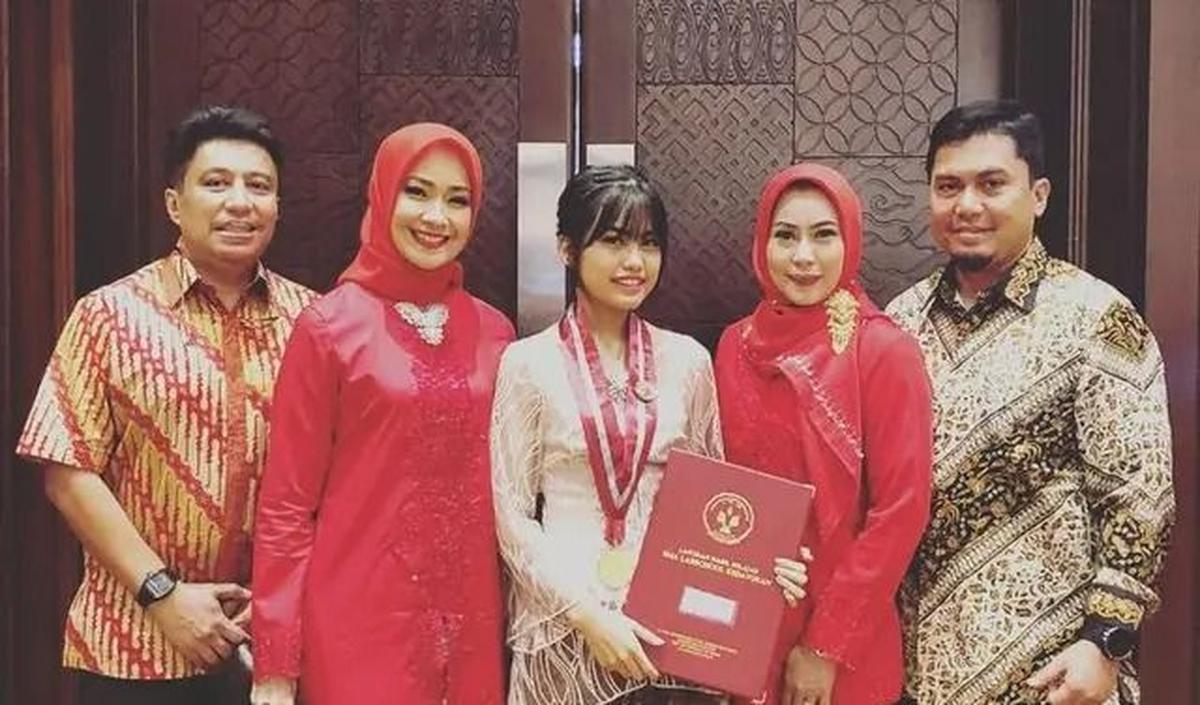 5. Namira Andjani