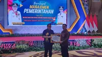 Kepala Badan Strategi Kebijakan Dalam Negeri (BSKDN) Yusharto Huntoyungo saat menjadi narasumber pada kegiatan Refreshment Manajemen Pemerintahan Tahun 2023 di Lingkungan Pemerintah Provinsi Jawa Timur. (Istimewa)