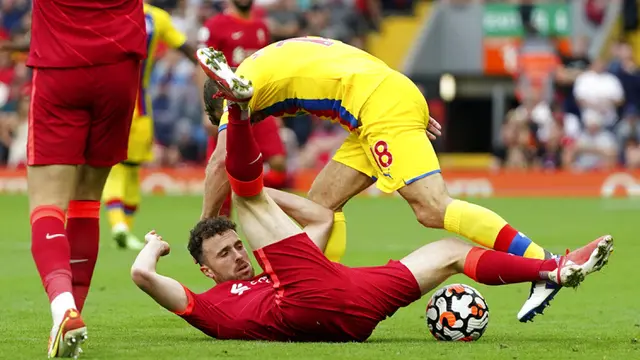 FOTO: Liverpool Cukur Crystal Palace di Anfield