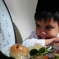 5 Nutrisi Penting yang Harus Dicukupi Selama Menjalankan Puasa | via: tribunnews.com