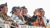 Puluhan penggiat budaya dan pariwisata berkumpul dalam diskusi santai bertajuk Ngadu Bako yang berlangsung di Saung Wayang Ajen, Sukamelang, Minggu (20/10/2019).