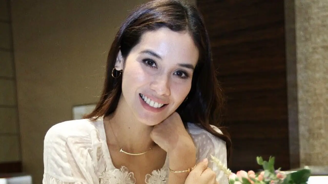 [Bintang] Usai Move On dari Fachri Albar, Cantiknya Marsha Timothy Malah Bikin Kecanduan