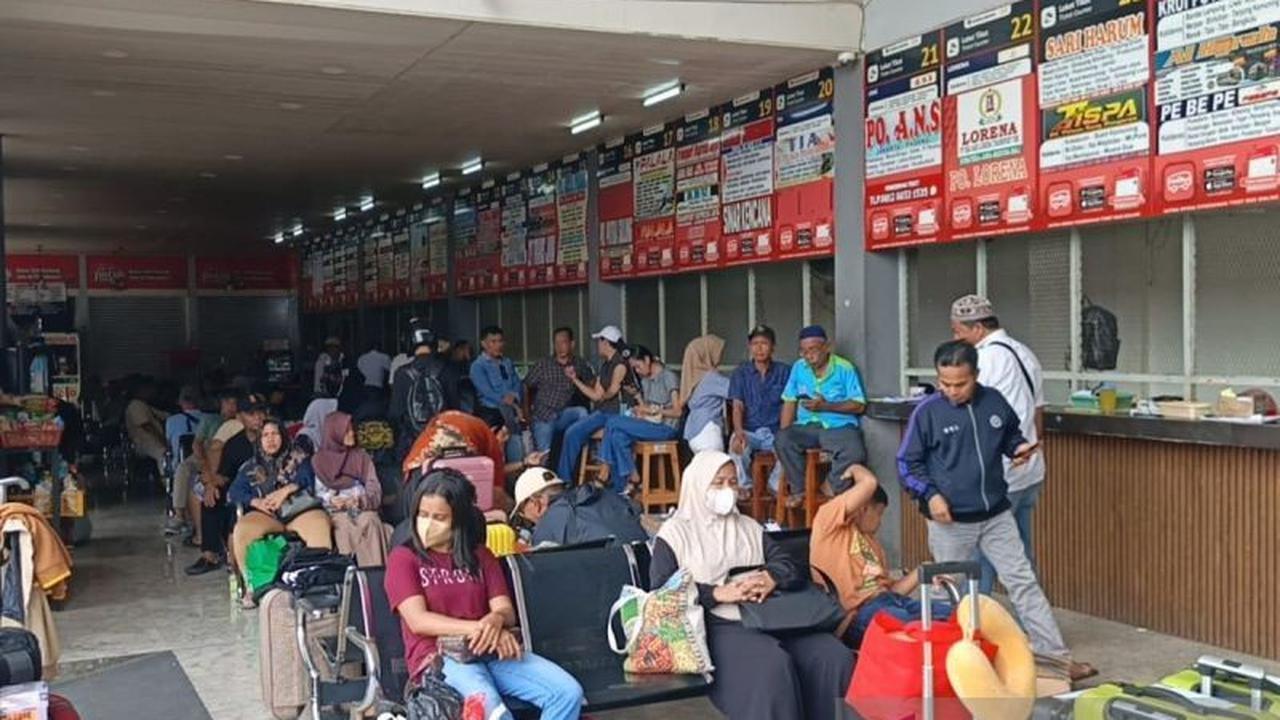 Puncak Arus Balik Terminal Kalideres: Penumpang Melonjak 27 Persen Pasca Libur Nataru
