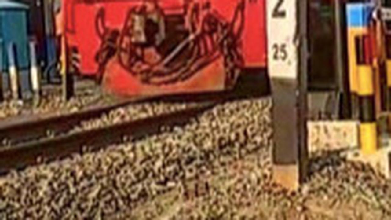 Sejarah Kereta Api Turangga<br>