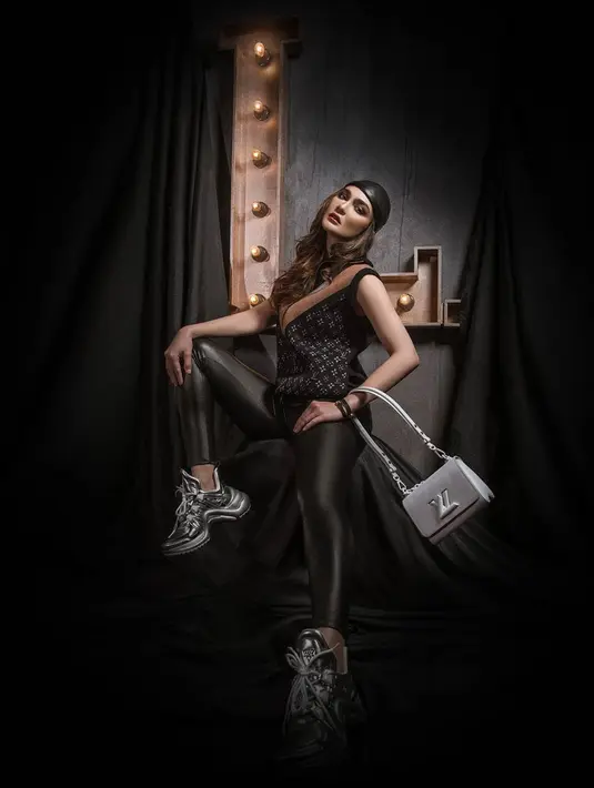 (Instagram/lunamaya)