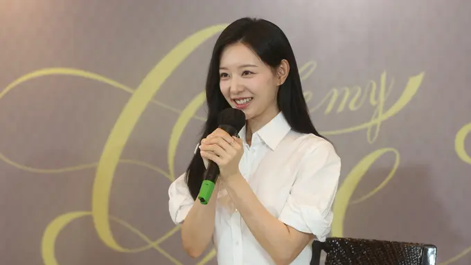Kim Ji Won