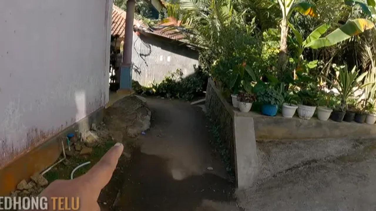 Jalanan Sempit