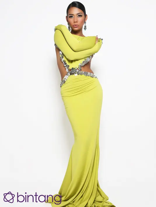 Sempat meninggalkan dunia hiburan, Shanty yang bermukim di Hong Kong fokus mengurus anak dan suaminya. Namun ia tetap mengikuti kelas vokal dan menari. (Diera Bachir/Bintang.com)