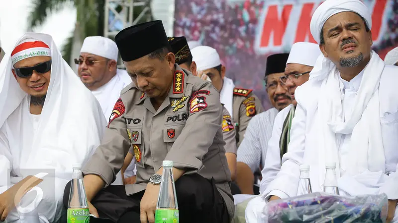 20161202-Kapolri ikut Doa Bersama 2 Desember di Monas-Jakarta