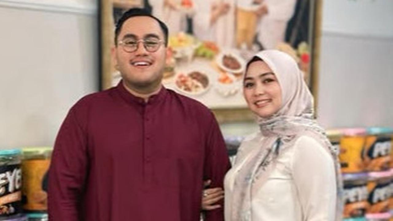5 Potret Cantik Lala Nurlela Ipar Syahrini yang Buat Nassar Terpana, Ibu Empat Anak Dikenal Tajir Melintir
