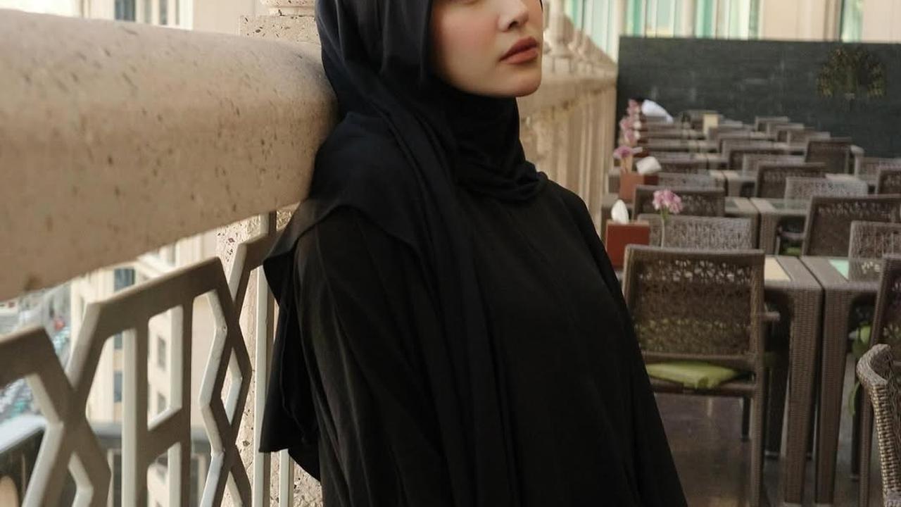 Mahalini Umroh