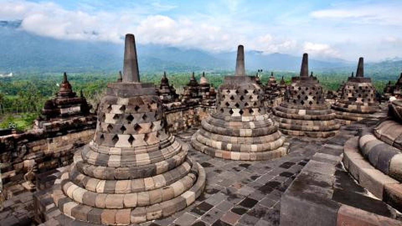 Penyair top dunia kumpul di Candi Borobudur