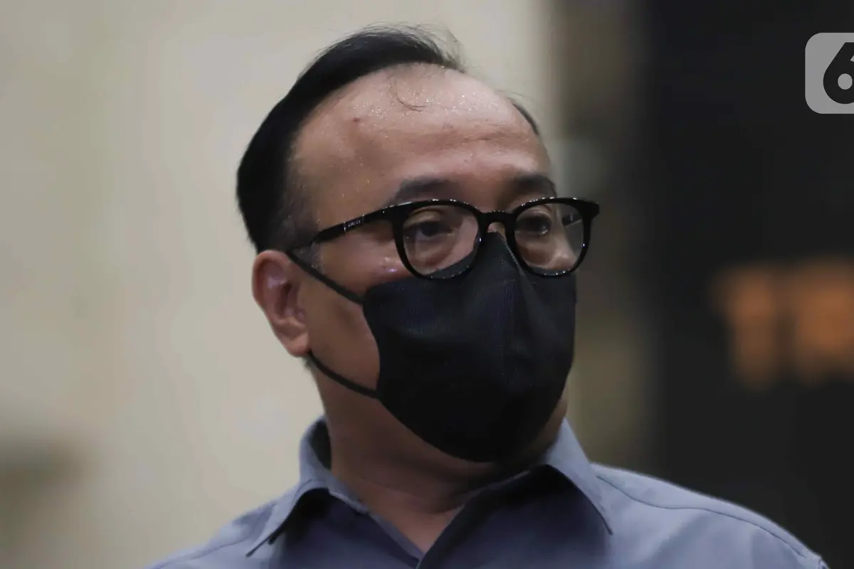 Kadiv Humas Polri Irjen Pol Dedi Prasetyo memberikan keterangan