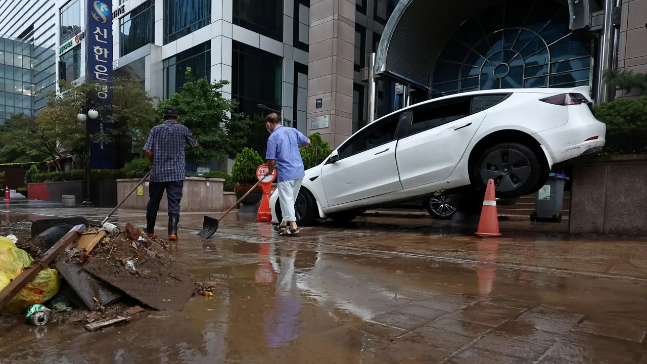 Banjir Landa Seoul Korea Selatan