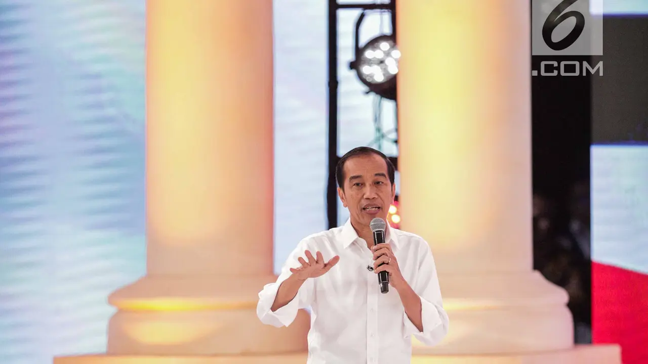 Gaya Jokowi dan Prabowo Saat Debat Kedua Capres
