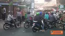 Markas FBR Meruya Selatan di Jalan Haji Juhri Meruya Selatan diserang oleh beberapa orang yang memakai baju Pemuda Pancasila.