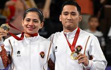 FOTO: Ganda Campuran Hikmat Ramdani dan Leani Ratri Oktila Raih Emas Pertama untuk Indonesia di Paralimpiade Paris 2024