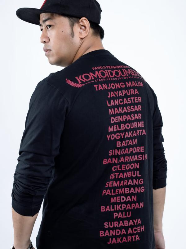 Pandji Pragiwaksono jelang tur stand up comedy bertema Komoidoumenoi. (Dok. Istimewa)