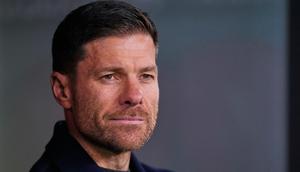 Pelatih Real Madrid, Xabi Alonso, dalam pertandingan Liga Spanyol melawan Athletic Bilbao, Kamis, 4 Desember 2025. (AP Photo/Jose Breton)