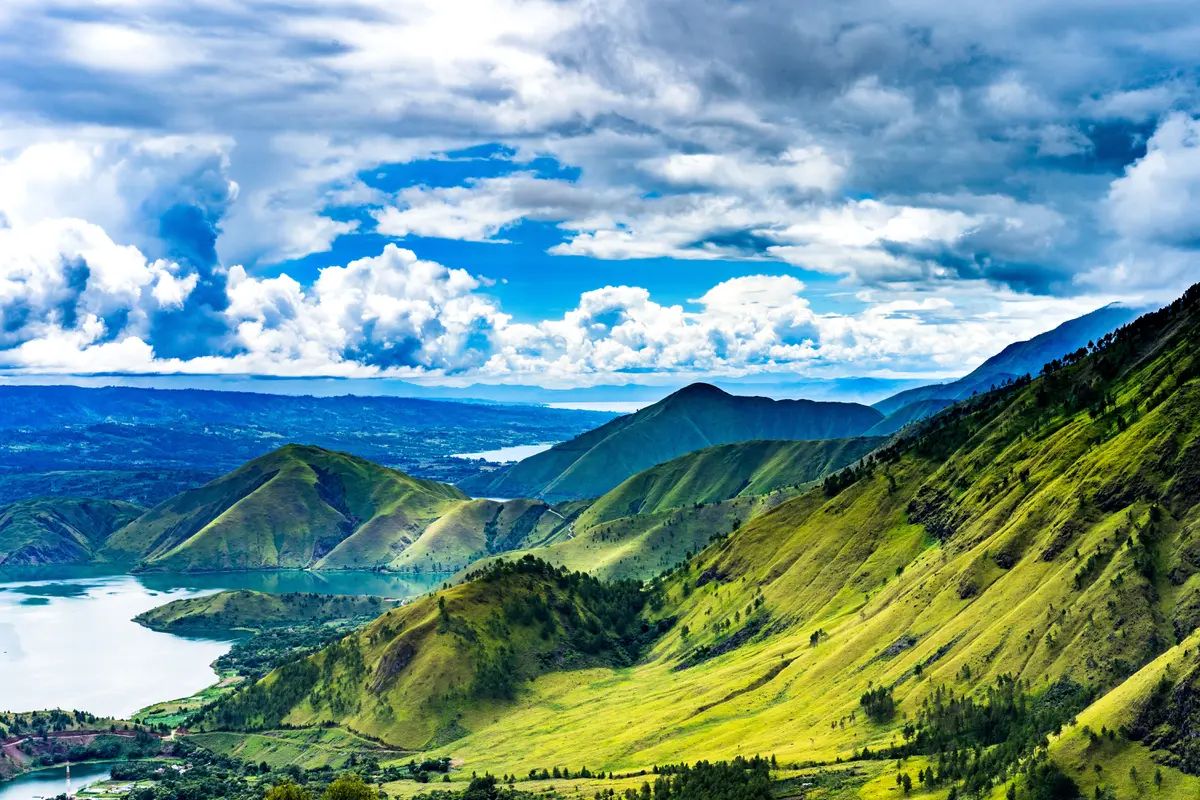 [Fimela] Danau Toba
