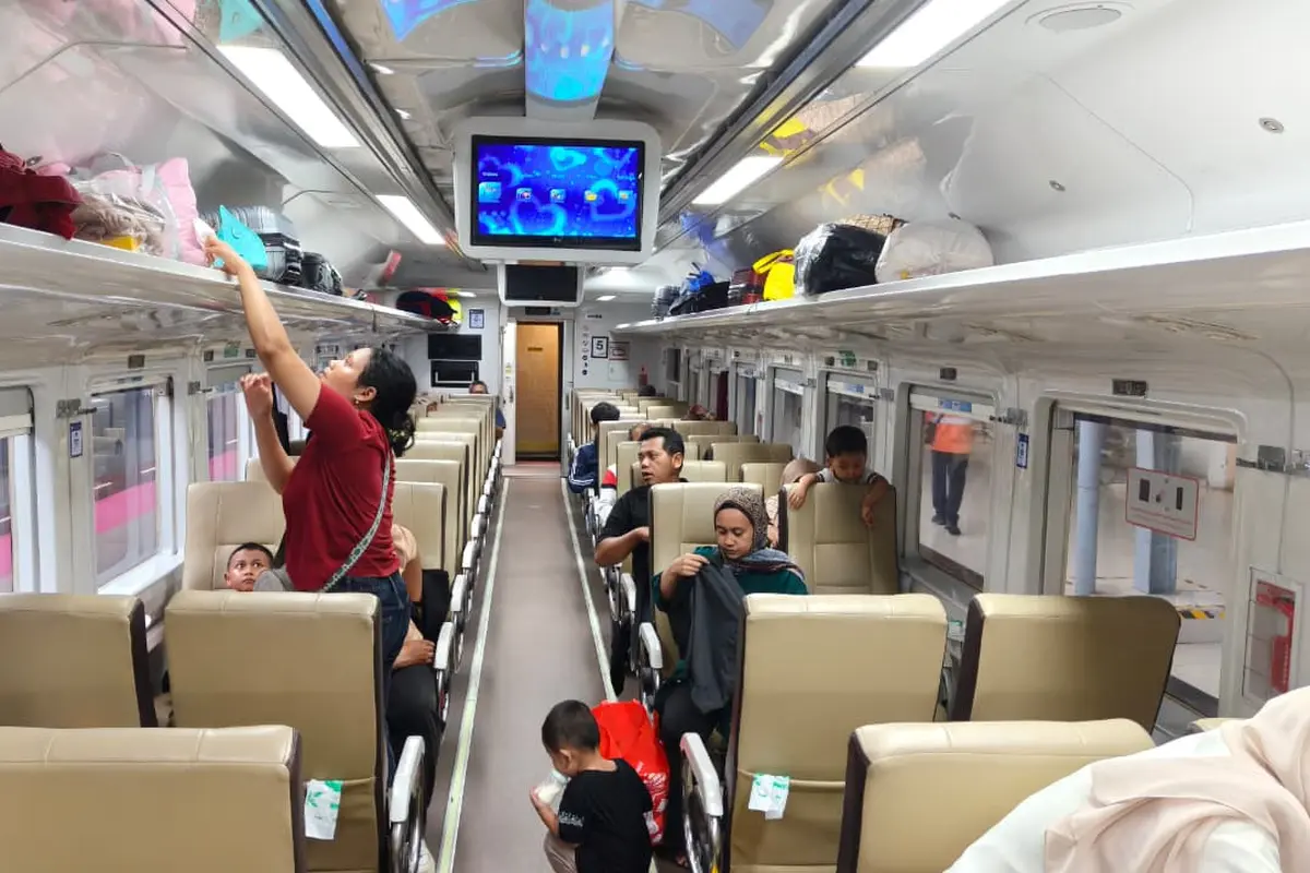 Jalur kereta api di Purwokerto terganggu, KAI lakukan rekayasa perjalanan dan beri refund bagi penumpang terdampak. (Dok KAI)