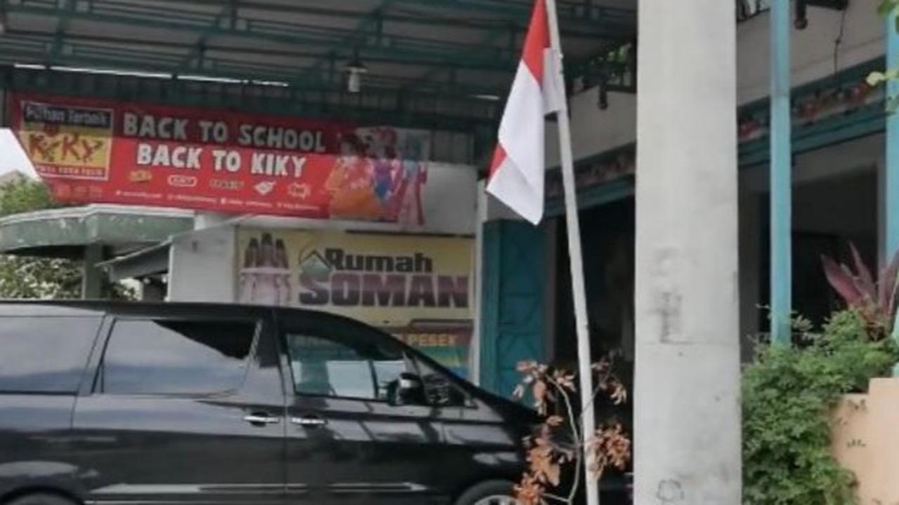 Rumah sederhana Yati Pesek di Klaten
