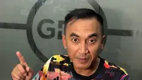 Momen Haru Rico Ceper Jenguk Haji Bolot, Ungkap Kondisi Terkini Sang Komedian