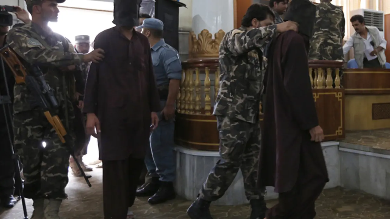 Pemerkosa Massal di Afghanistan Dieksekusi Gantung