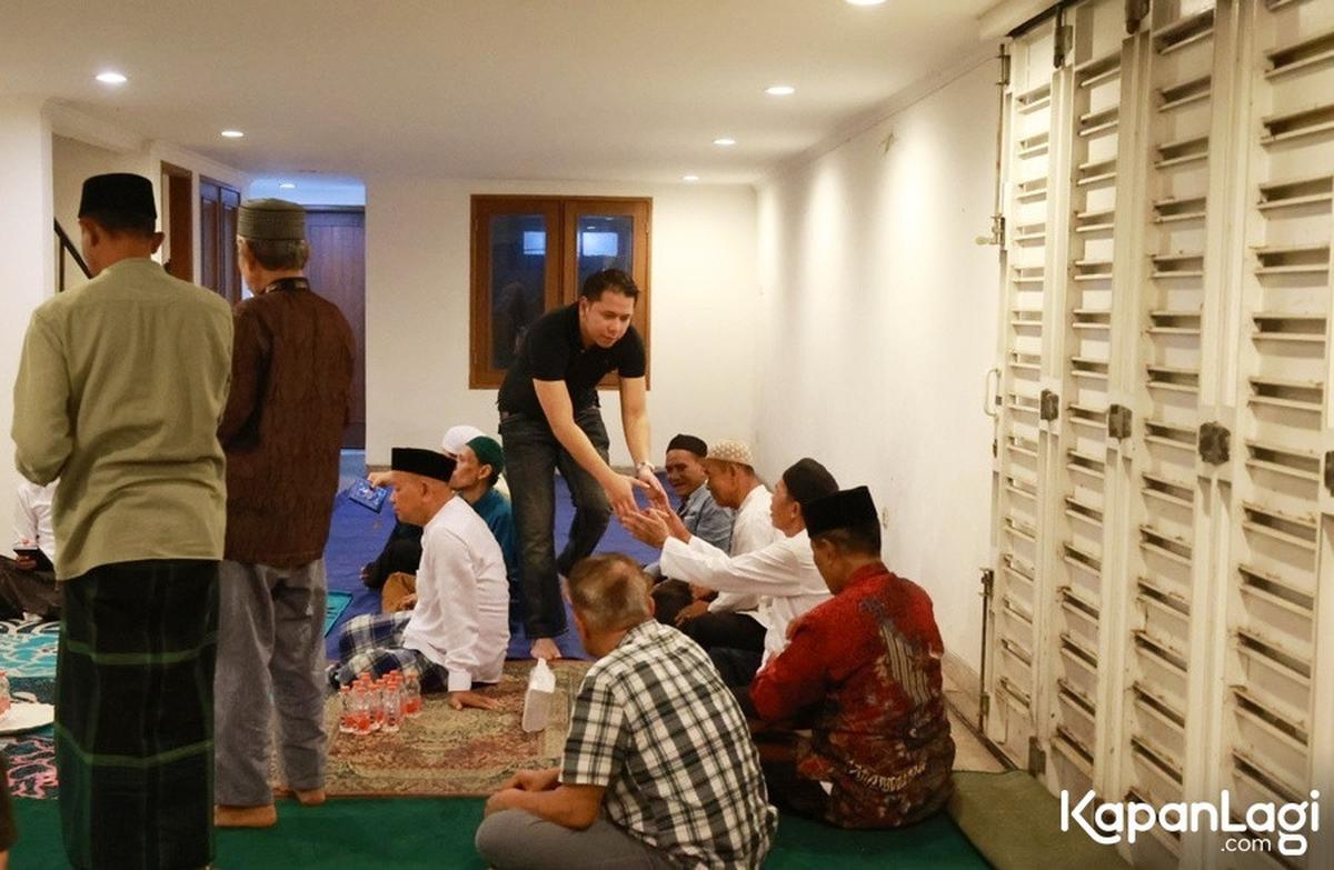 7 Potret Suasana Rumah Duka Penyanyi Irianti Erningpraja, Addie MS hingga Dewa Budjana Datang Melayat