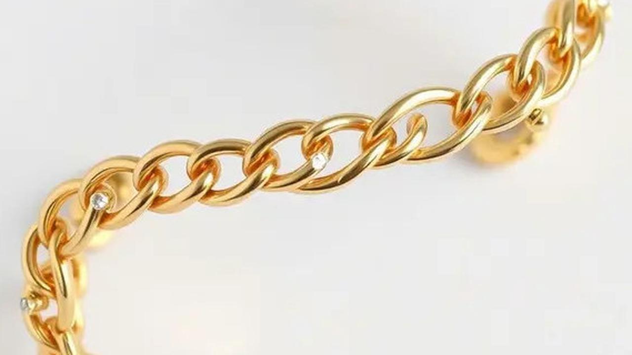 7 Model Gelang Emas Rantai Kecil yang Simpel tapi Berkelas, Ciptakan Kesan Anggun Tanpa Berlebihan